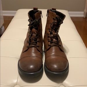ALDO  size 6 like new boots